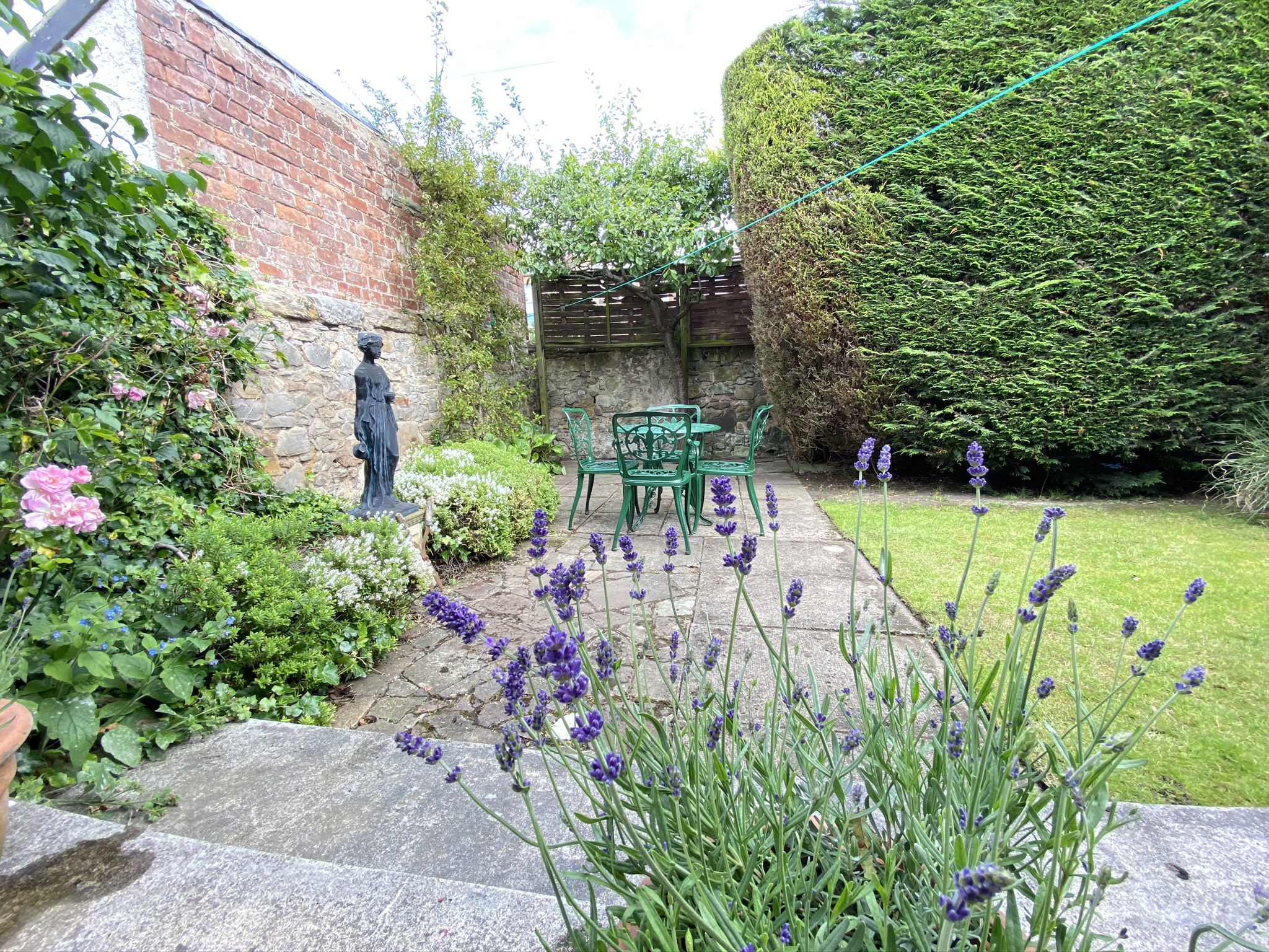 Self Catering Edinburgh at St Margaret's Cottage